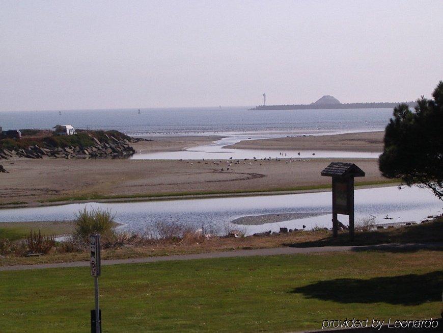 Front Street Inn Crescent City Exteriör bild